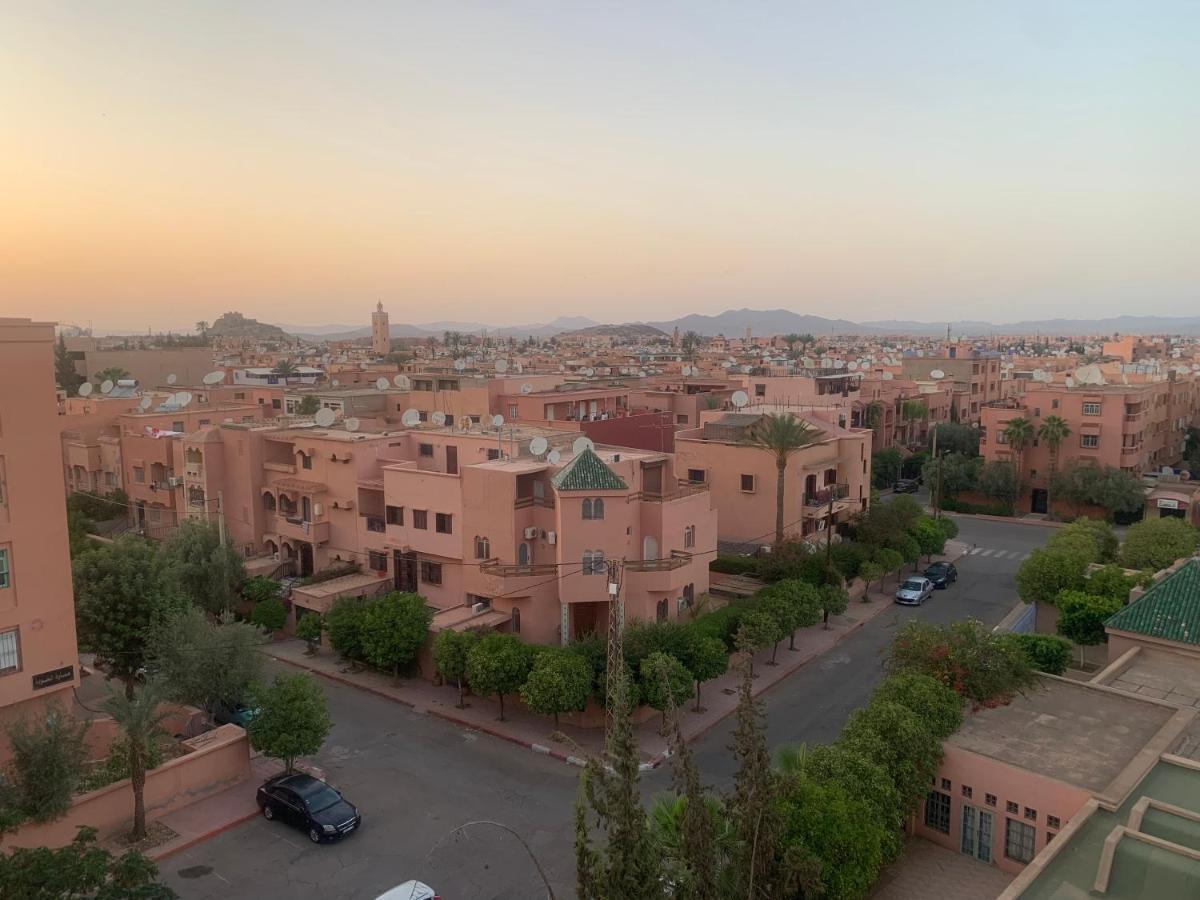 Moderne, Lumineux & Spacieux Avec Balcon -Central -Wifi-Smart Tv-Clim Marrakesh Bagian luar foto