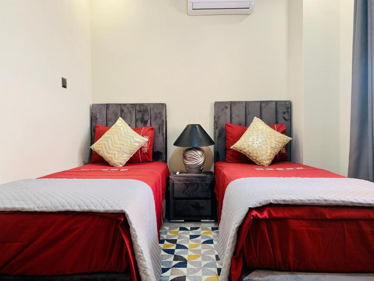 Moderne, Lumineux & Spacieux Avec Balcon -Central -Wifi-Smart Tv-Clim Marrakesh Bagian luar foto