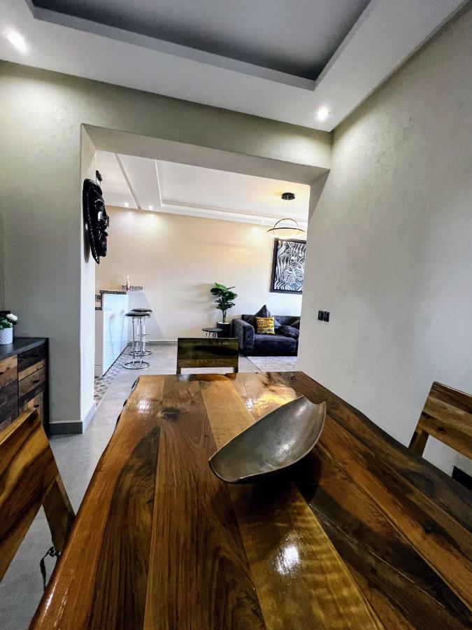 Moderne, Lumineux & Spacieux Avec Balcon -Central -Wifi-Smart Tv-Clim Marrakesh Bagian luar foto