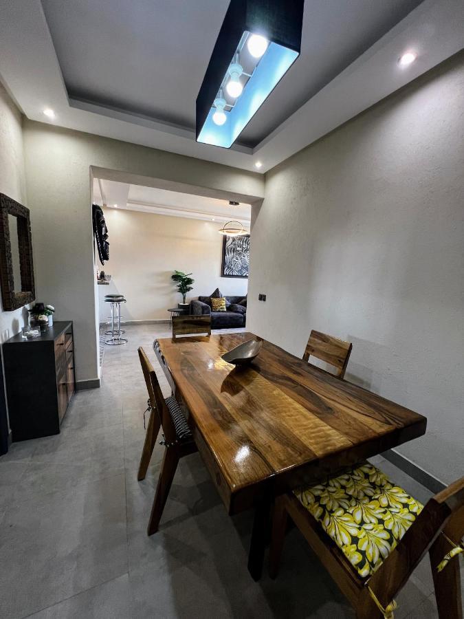 Moderne, Lumineux & Spacieux Avec Balcon -Central -Wifi-Smart Tv-Clim Marrakesh Bagian luar foto