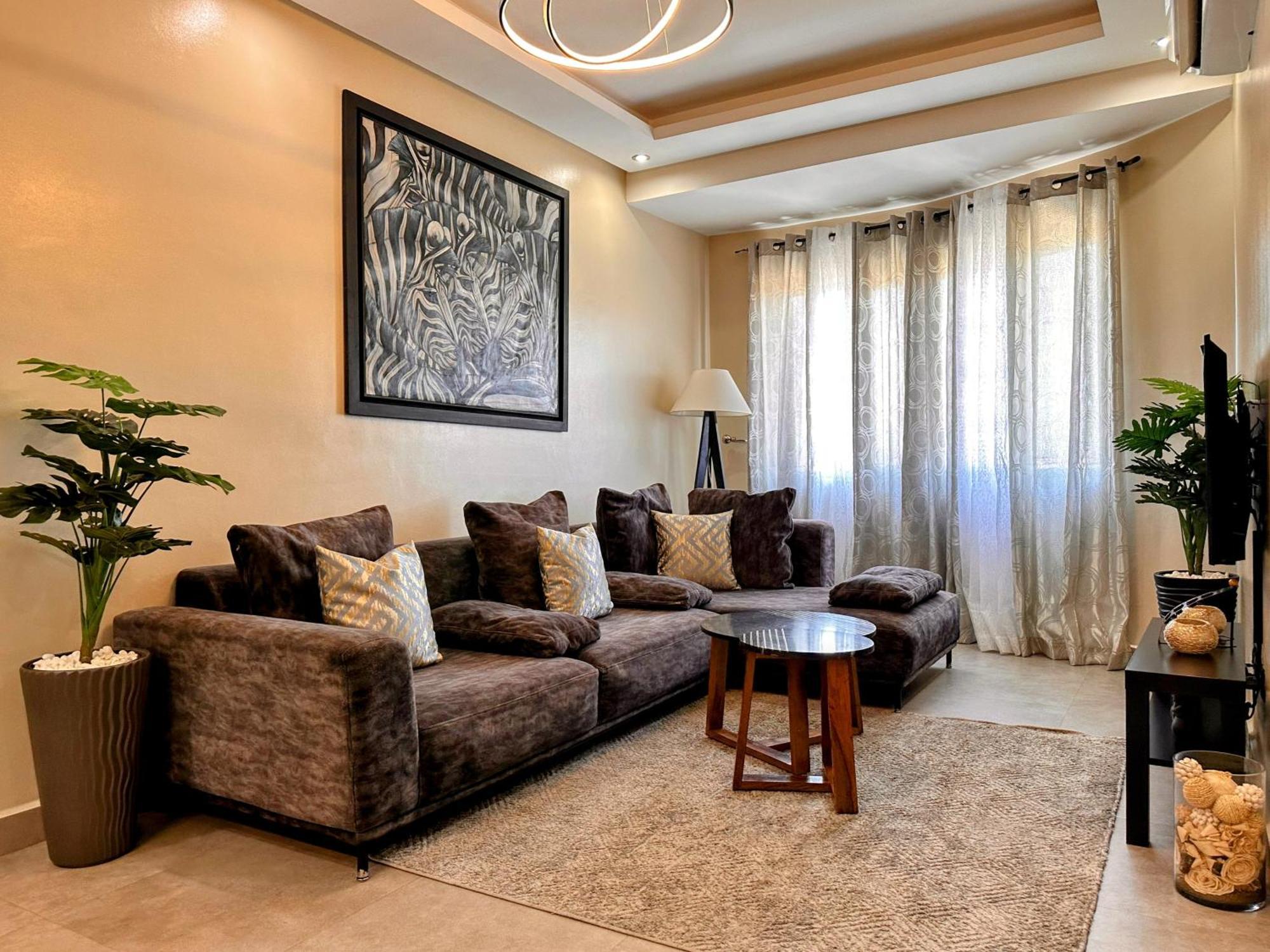 Moderne, Lumineux & Spacieux Avec Balcon -Central -Wifi-Smart Tv-Clim Marrakesh Bagian luar foto